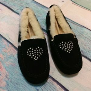 UGG Moccasin